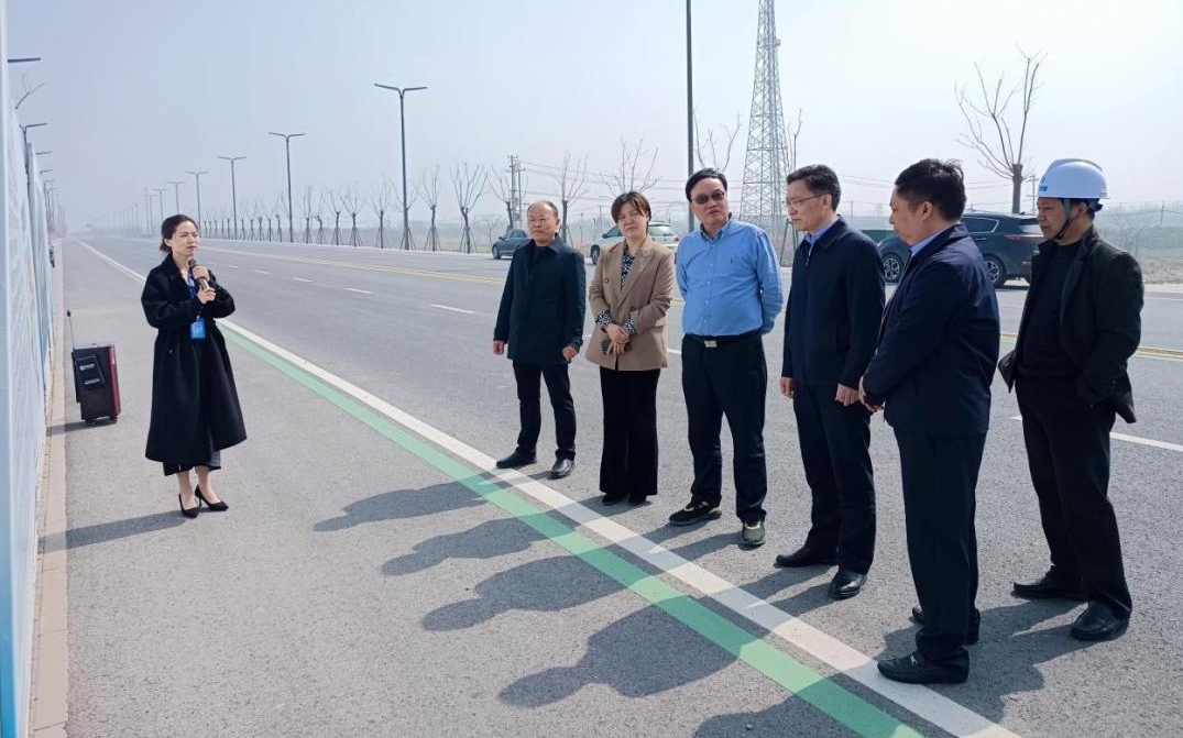 省農業(yè)農村廳巡視員來翻身河漁港指導工作.jpg